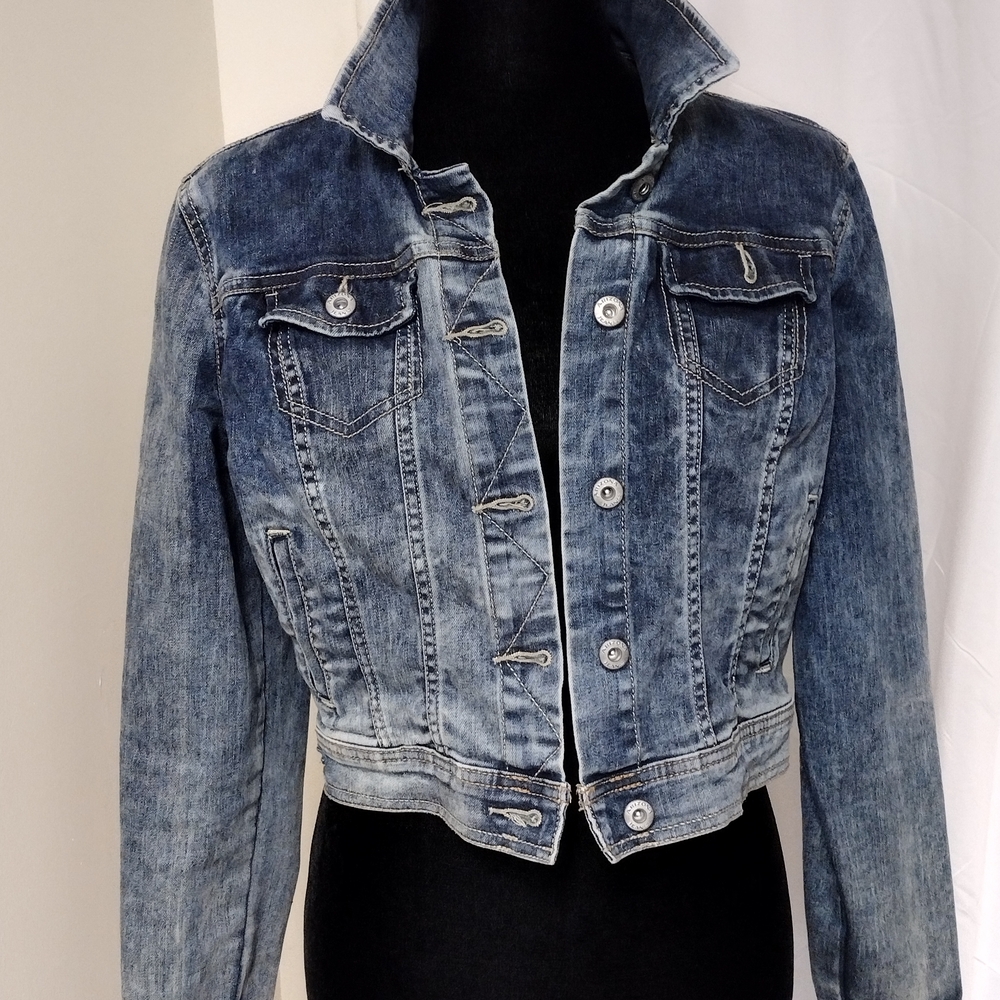 Arizona Jean Company Faded Blue Denim Jacket
